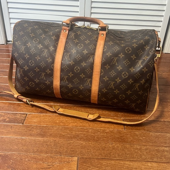 ❗️ONE ENTRY LEFT❗️GIVEAWAY ENTRY! CUSTOMER APPRECIATION LV Keepall 50! - Picture 2 of 12
